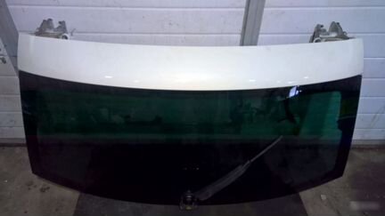 Стекло крышки багажника 7l6845211 Touareg 02-10