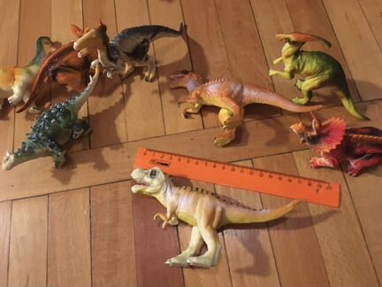 Динозавры фигурки