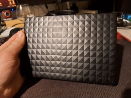 Внешний жёсткий диск Seagate Expansion 4tb