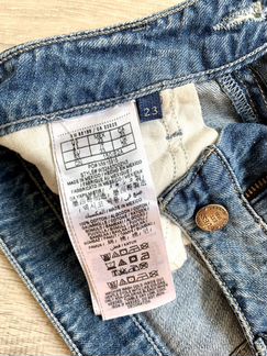 Шорты джинсовые Guess б/у