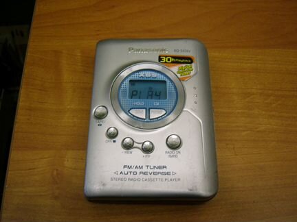 Касетный плеер Panasonic RQ-SX58V c FM приемником
