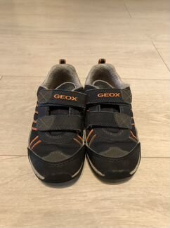 Кроссовки geox, р.27