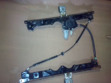 Jeep Grand Cherokee WK стеклоподъемник