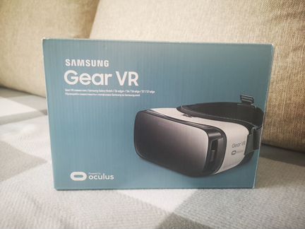 Очки виртуальной реальности Samsung Gear VR (SM-R3