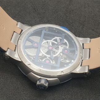 Часы Ulysse Nardin Executive Tourbillon 45 мм