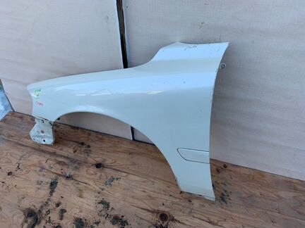 Крыло переднее левое Volvo S60 2004