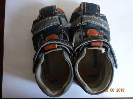 Босоножки для мальчичка 24 размер