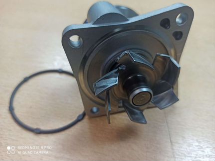 Mitsubishi ASX помпа 1300A095