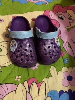 Продаю Crocs