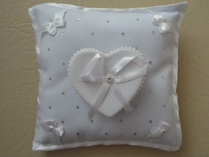 Подушечка для колец свадебная. Новая