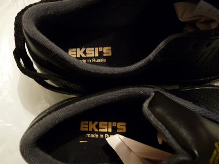 Кроссовки eksi