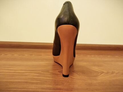 Туфли Corsocomo (Корсокомо) 39 р. Новые