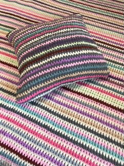 Плюшевые шарфы, палантины, пледы,подушки, покрывал