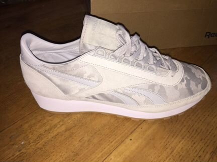 Кроссовки Reebok Classic Aztrek