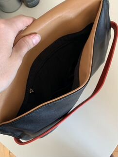 Кожаный клатч неизвестный бренд