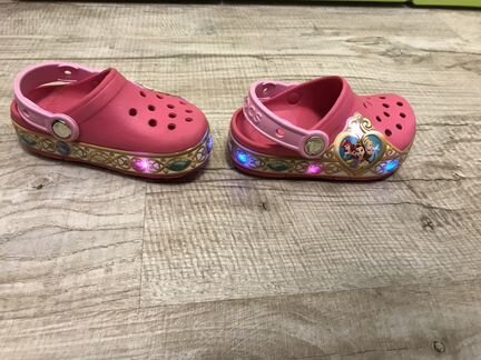 Сабо Crocs с огоньками для девочки, р. 25/8