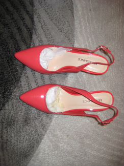 Туфли на каблуке новые