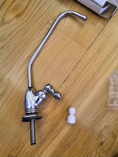 Смеситель (кран) под фильтр