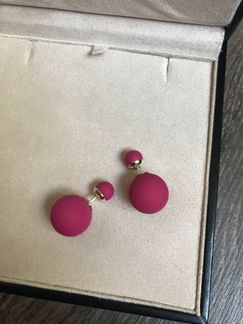 Серьги пусеты Dior малиновые