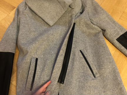 Пальто Bershka