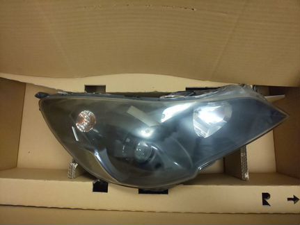 Фары Subaru Outback BR, BM, B14 (лев. руль)