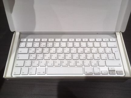 Клавиатура Apple