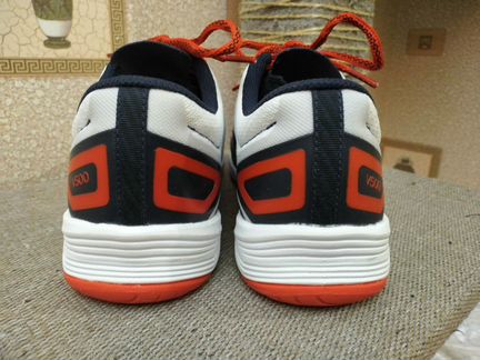 Кроссовки р.43