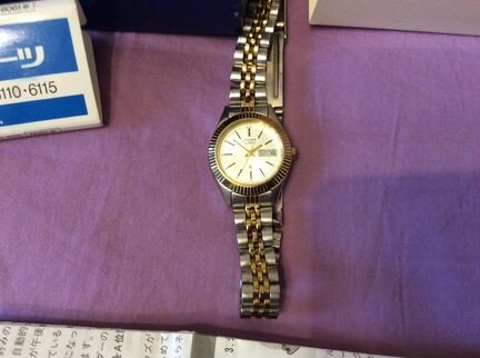 Женские часы Citizen Sport 6000