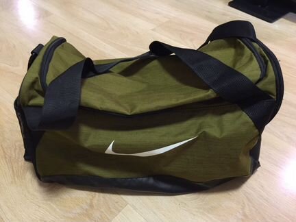 Спортивная сумка Nike