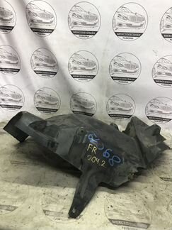 Подкрылок Mercedes W204 C