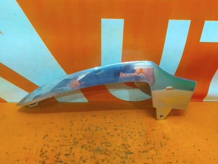 Декоративная накладка бампера передняя левая