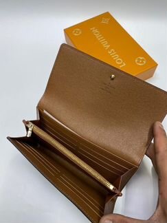 Кошелек Louis Vuitton