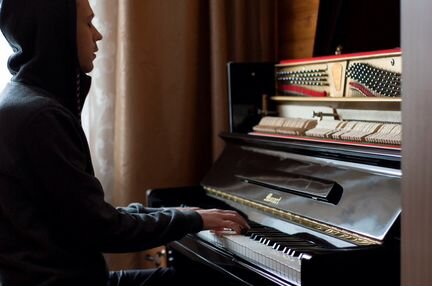 Профессиональный пианист/клавишник/сессионщик