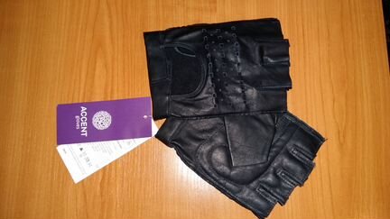 Перчатки кожаные для авто