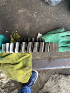 Шестерня заднего хода 1346304167