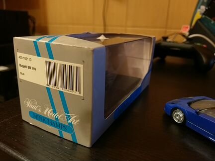 Bugatti EB 110 Minichamps 1/43