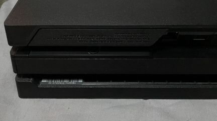 Sony playstation 4 pro 1tb ps4