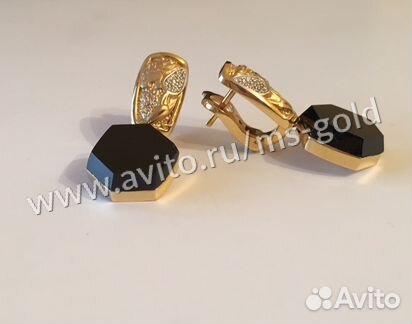 Золотые серьги с бриллиантами, ониксом