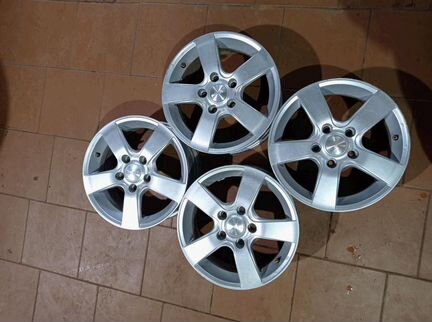 Диски бу литые R15 K на Toyota Nissan Mitsubishi H