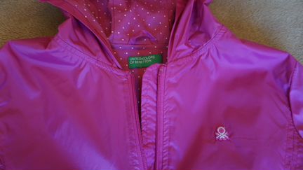 Ветровка для девочки (Бенеттон ) р 150
