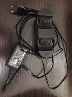 Sony ps4 + 2 геймпада + зарядка + 15 игр