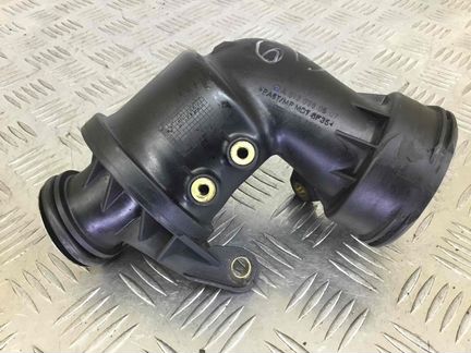 Патрубок воздушного фильтра Mercedes-Benz E-Класс