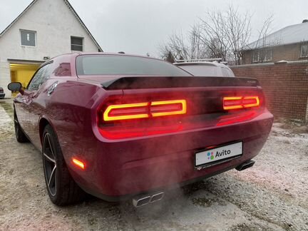Dodge Challenger AT, 2010, 49 800 км