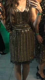 Платье в пайетках