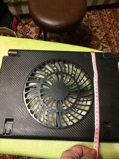 Подставка под ноутбук