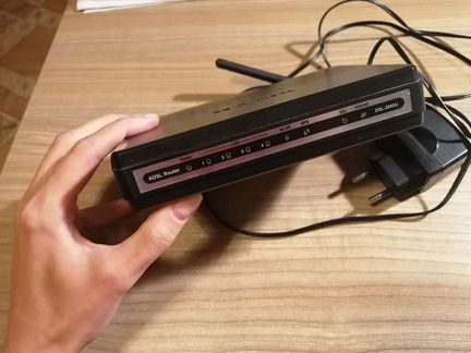 Wi-Fi роутер D-Link DSL-2640U
