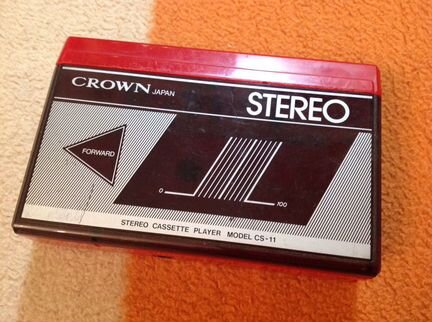 Плеер кассетный Crown CS-11 винтаж