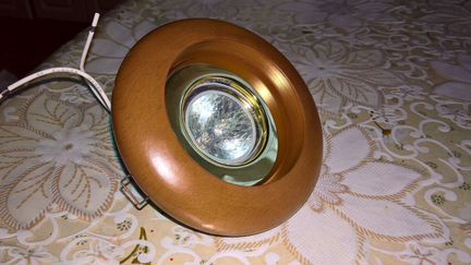 Светильник точечный Xenon, под дерево