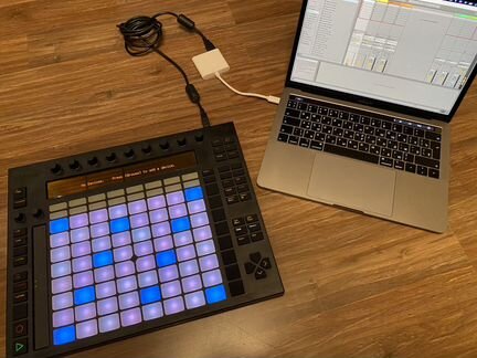 Ableton Push в полном комплекте