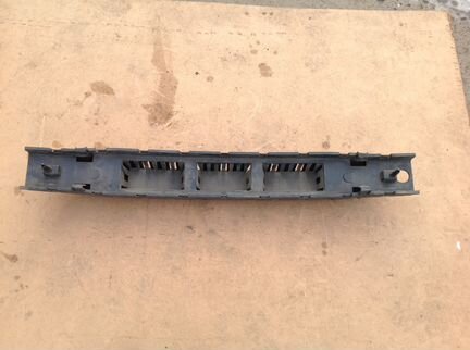 Усилитель переднего бампера Вольво S80 30655174